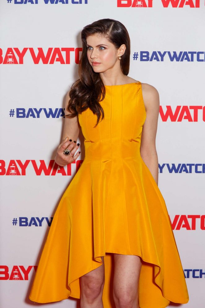 Alexandra Daddario - 'Baywatch' Premiere in Sydney